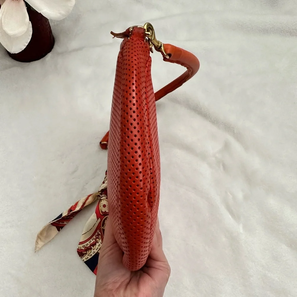 Clare V. Circle Clutch - Picture 7 of 15